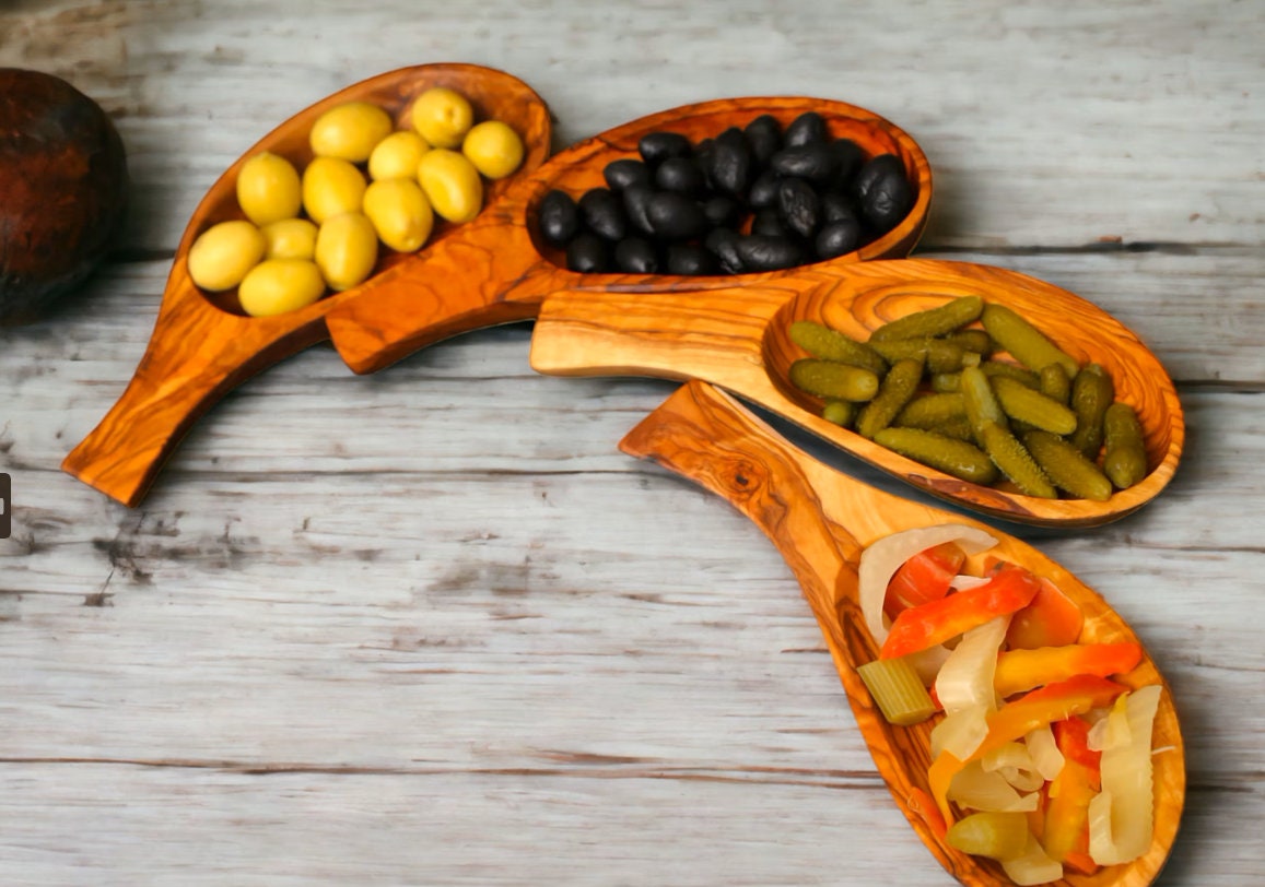 BUNDLE - Fruit Bowl, 2 Boards, 4 Leaf Dishes, Bread Cutting board, Rectangular Dish, Guitar Tealight