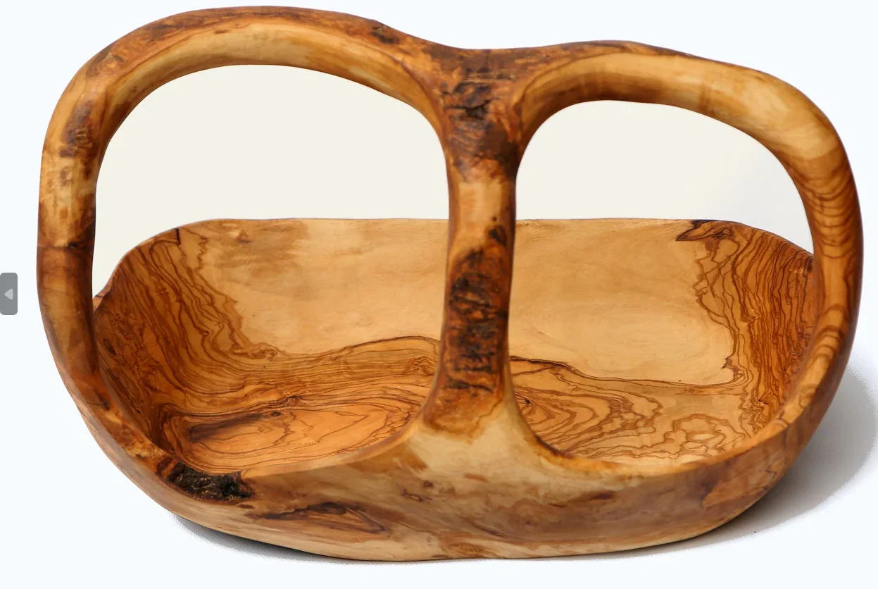 Olive wood unnamed product – handcrafted, natural design