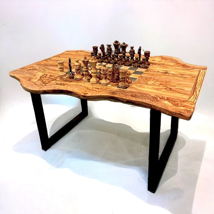 Irregular Shape Olive Wood Chess Table & Pieces With Metal Frame