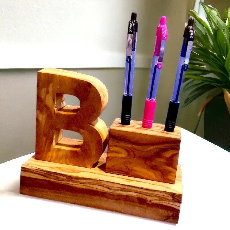 Pen holder – handcrafted and natural design