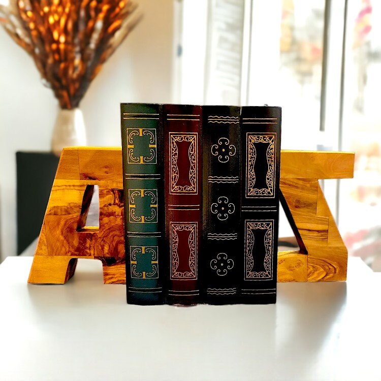 A to Z Bookends select your choice