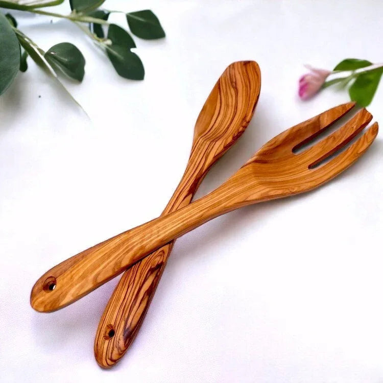 Olive wood unnamed product – handcrafted, natural design