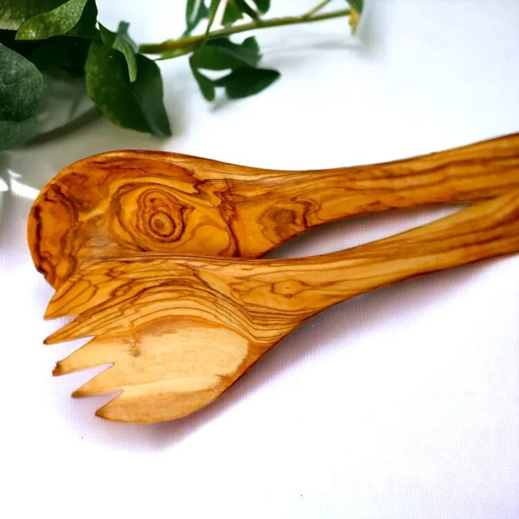Olive wood unnamed product – handcrafted, natural design