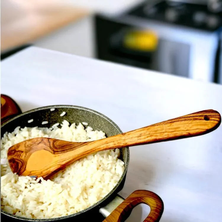 Olive wood unnamed product – handcrafted, natural design