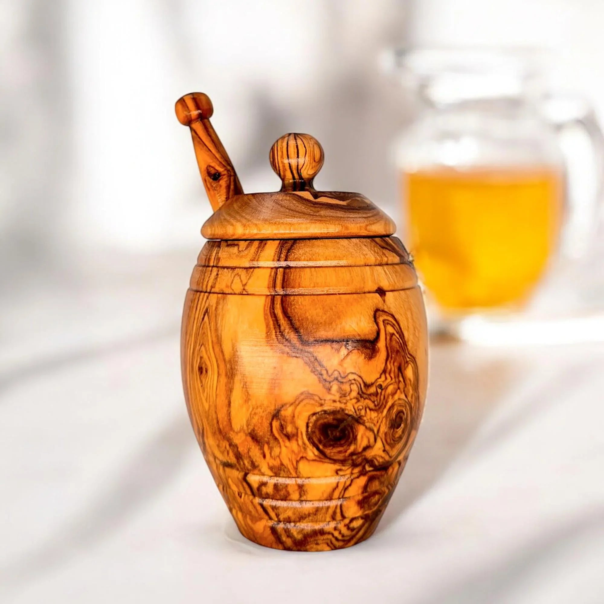 Olive wood wooden honey pot with – handcrafted, natural design