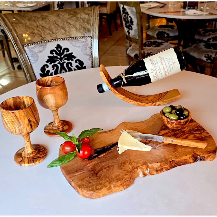 Luxury Hand-Finished Olive Wood Wine & Cheese Gift Set